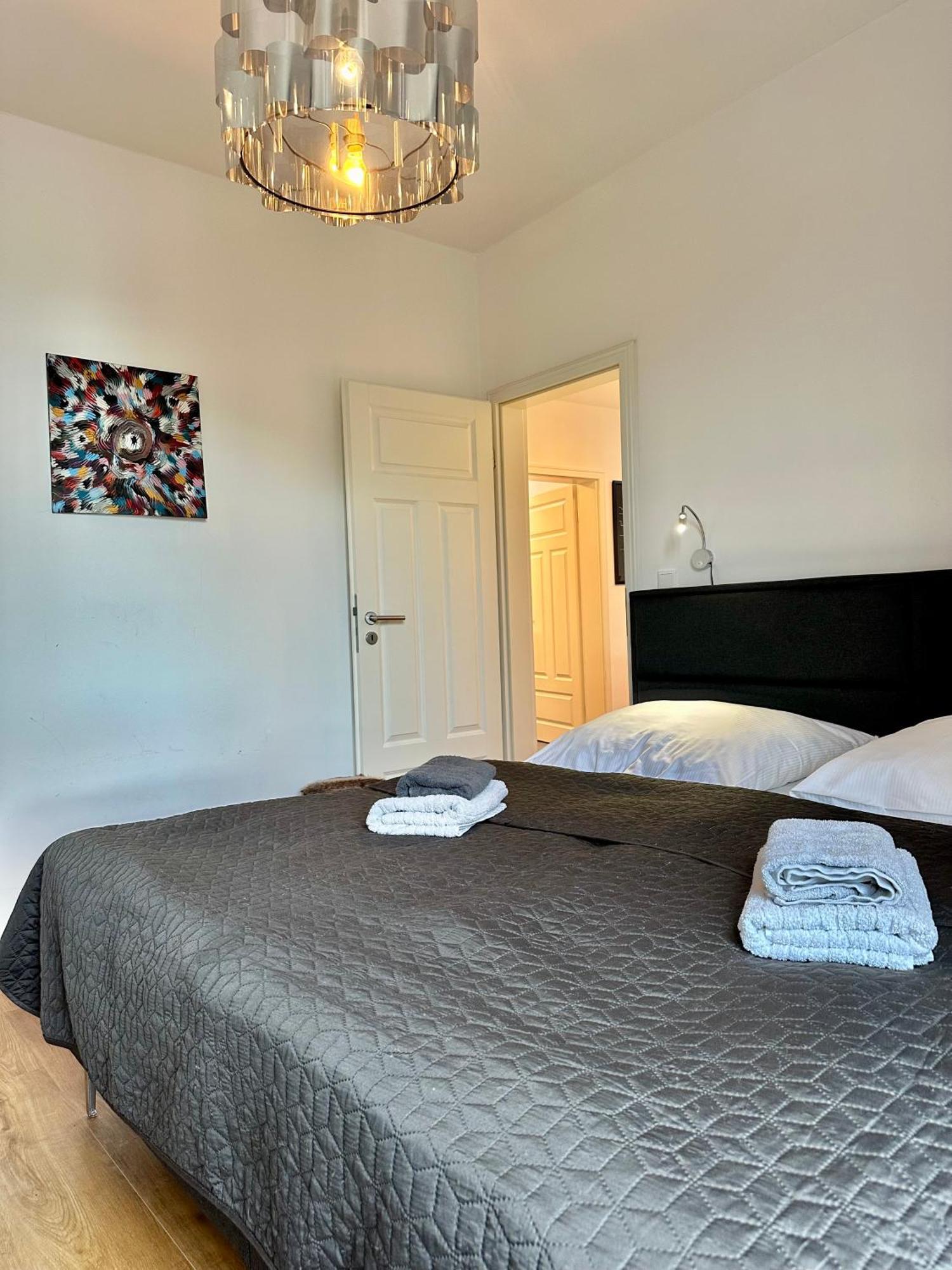 Modernes City-Apartment Mit Blick In Den Park Und 2 Baeder H9 أولدنبورغ المظهر الخارجي الصورة