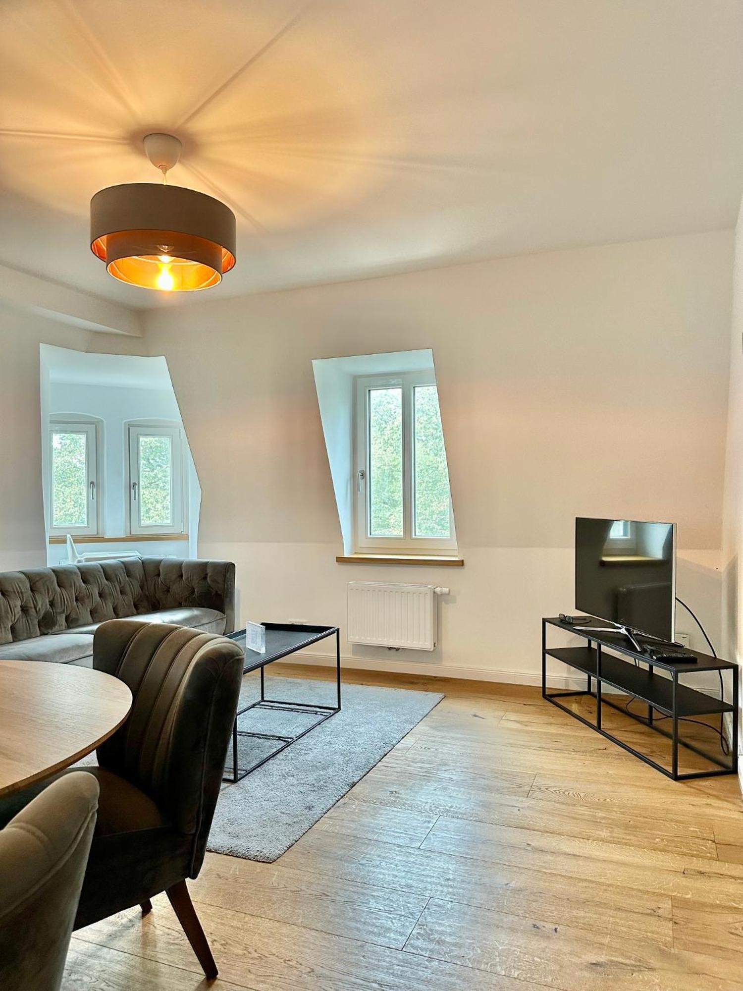 Modernes City-Apartment Mit Blick In Den Park Und 2 Baeder H9 أولدنبورغ المظهر الخارجي الصورة