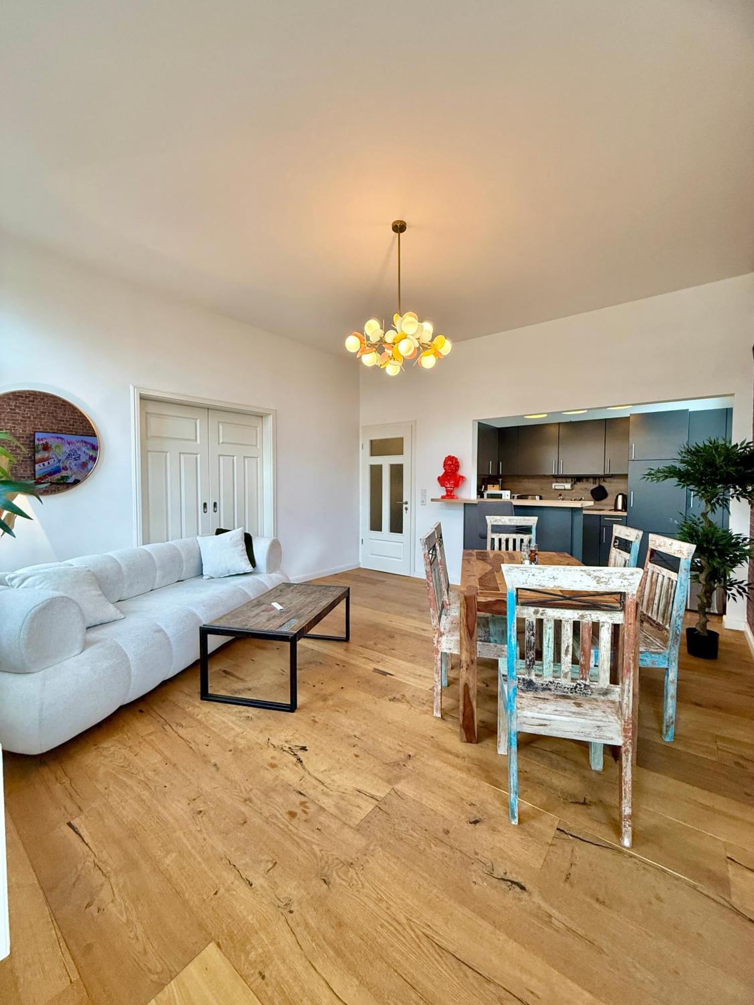 Modernes City-Apartment Mit Blick In Den Park Und 2 Baeder H9 أولدنبورغ المظهر الخارجي الصورة